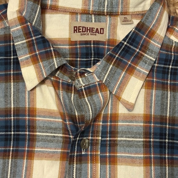 Redhead - Picture 2 of 3